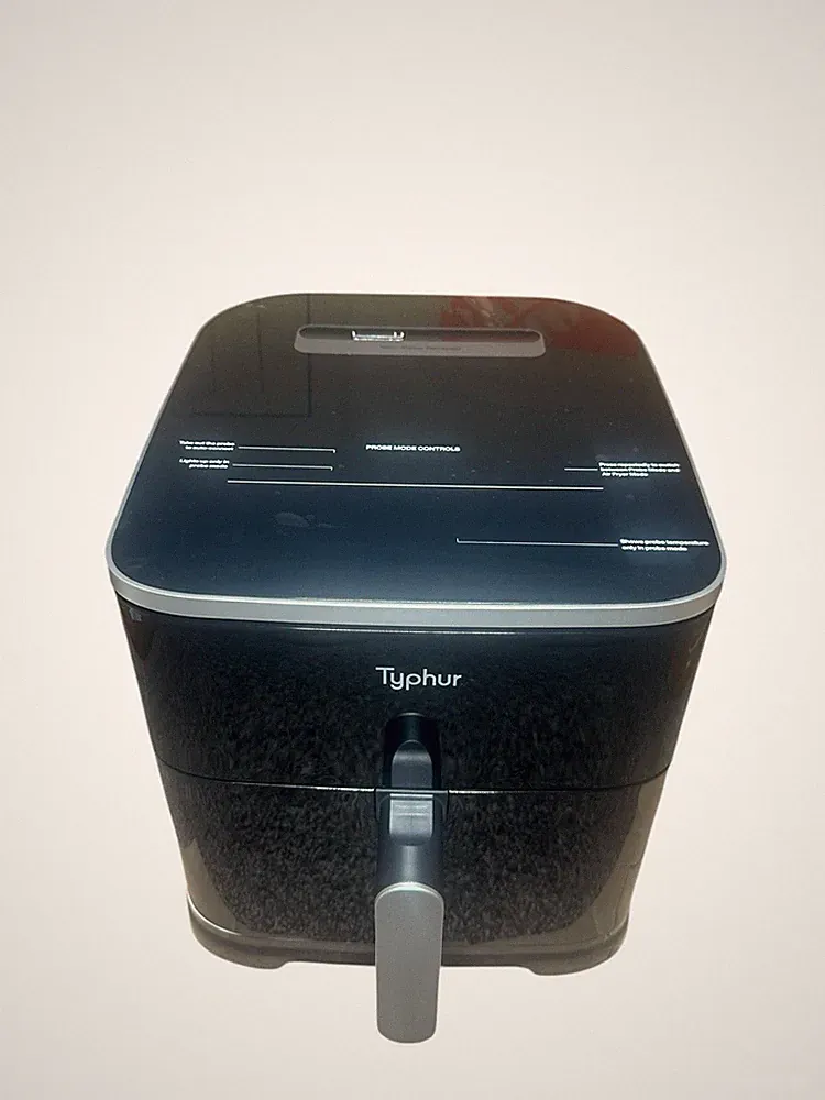Typhur Sync 8 Quart AI Smart Air Fryer w/ Built-in Wireless Meat Thermometer